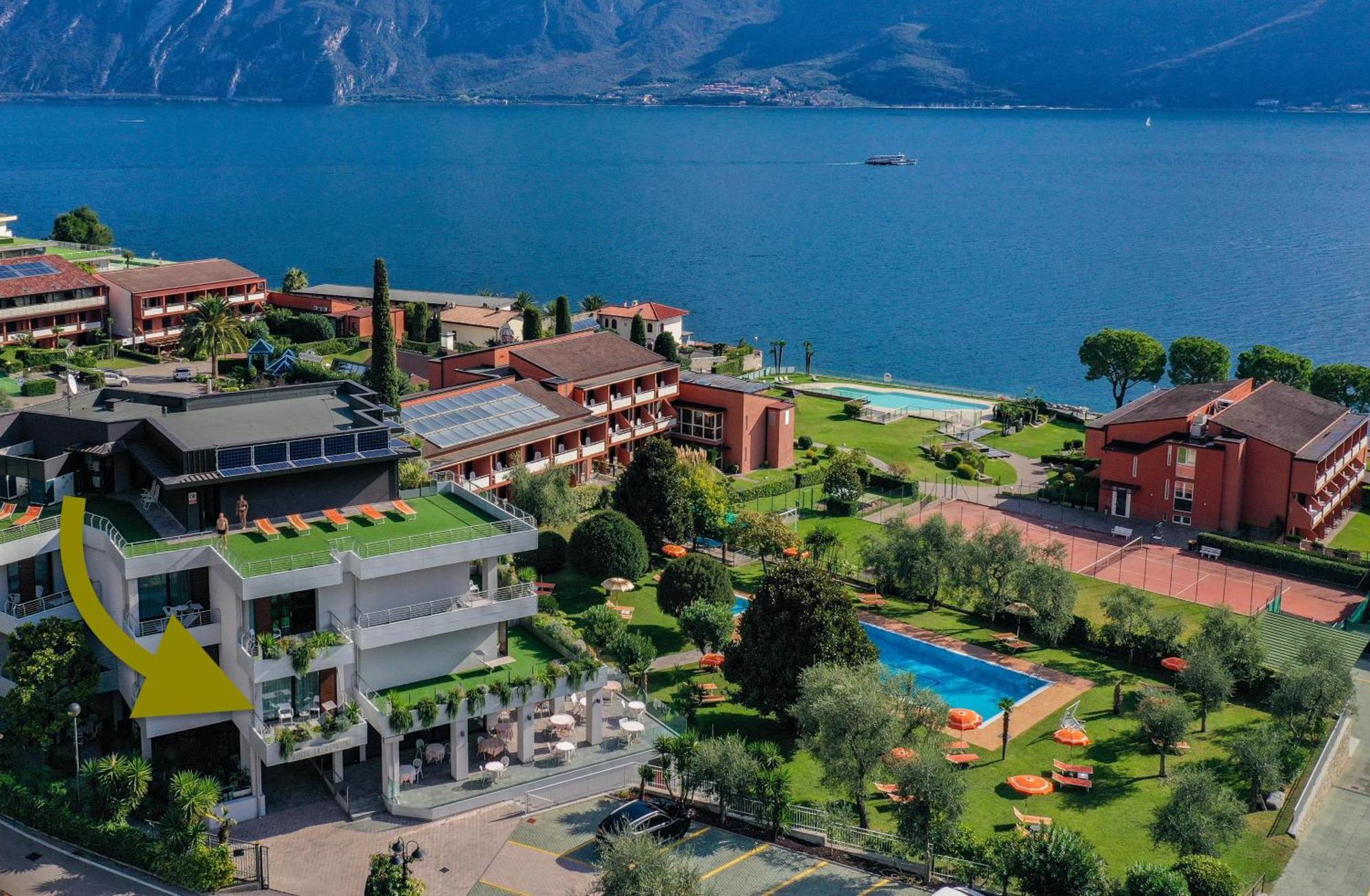 Hotel La Fiorita Лимоне-суль-Гарда Номер фото